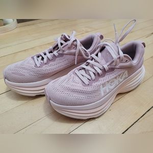 HOKA Women's Bondi 8 Running Shoes, 6B
